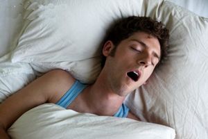 晚上睡觉会无精症怎么办